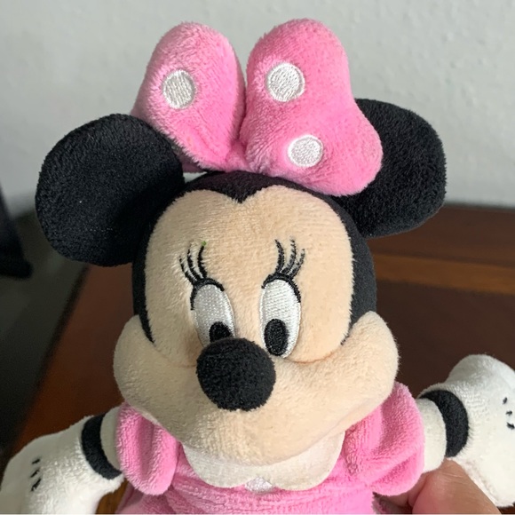 The Disney Store Minnie and Mickey Mouse Beanie Plushie Stuffed Animals - Picture 6 of 10